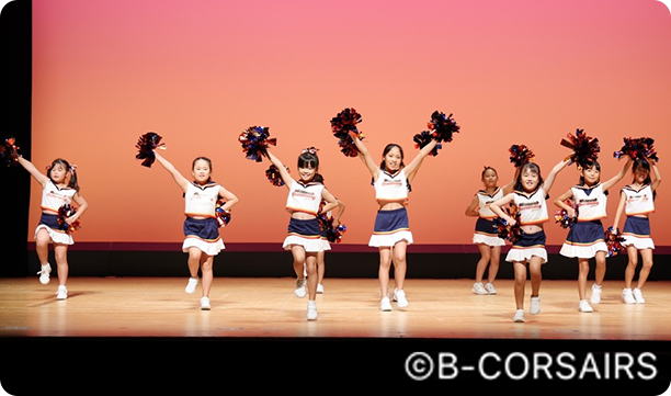 横浜ビー・コルセアーズチアリーディングスクール