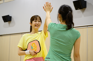 仲間とワイワイできる