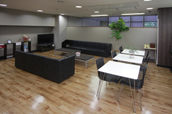 ラウンジ